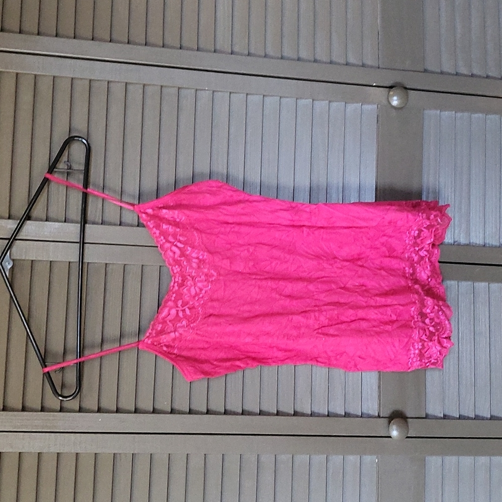 Maurice size small pink cami